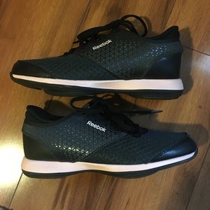 Reebok Easy Tone sneakers